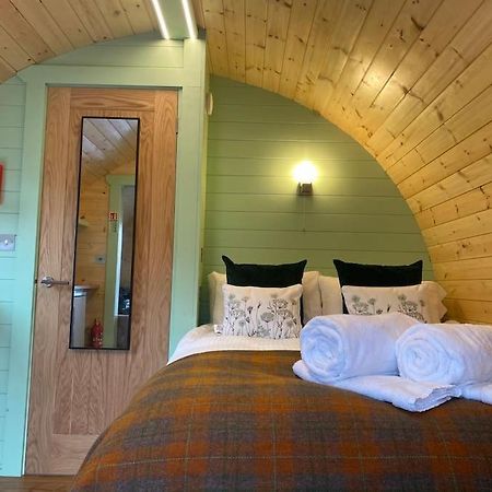 Seaview Lodges At Torlinnhe Форт-Вільям Екстер'єр фото